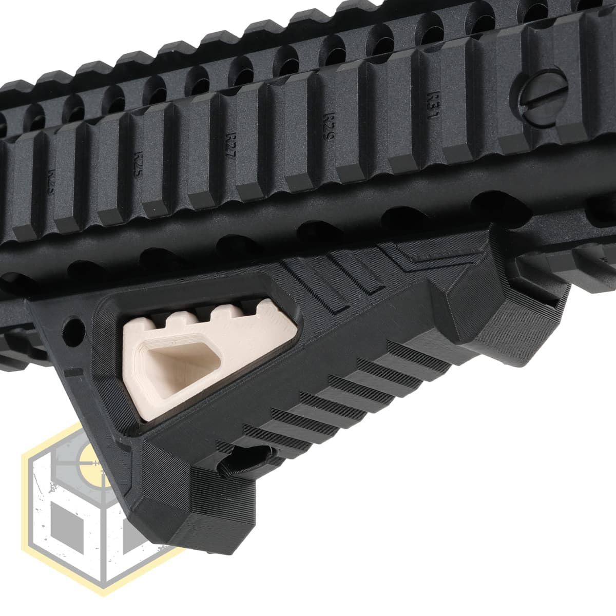 Stubby Picatinny Rail Angled Foregrip Easy Fit with Insert (0122) 034
