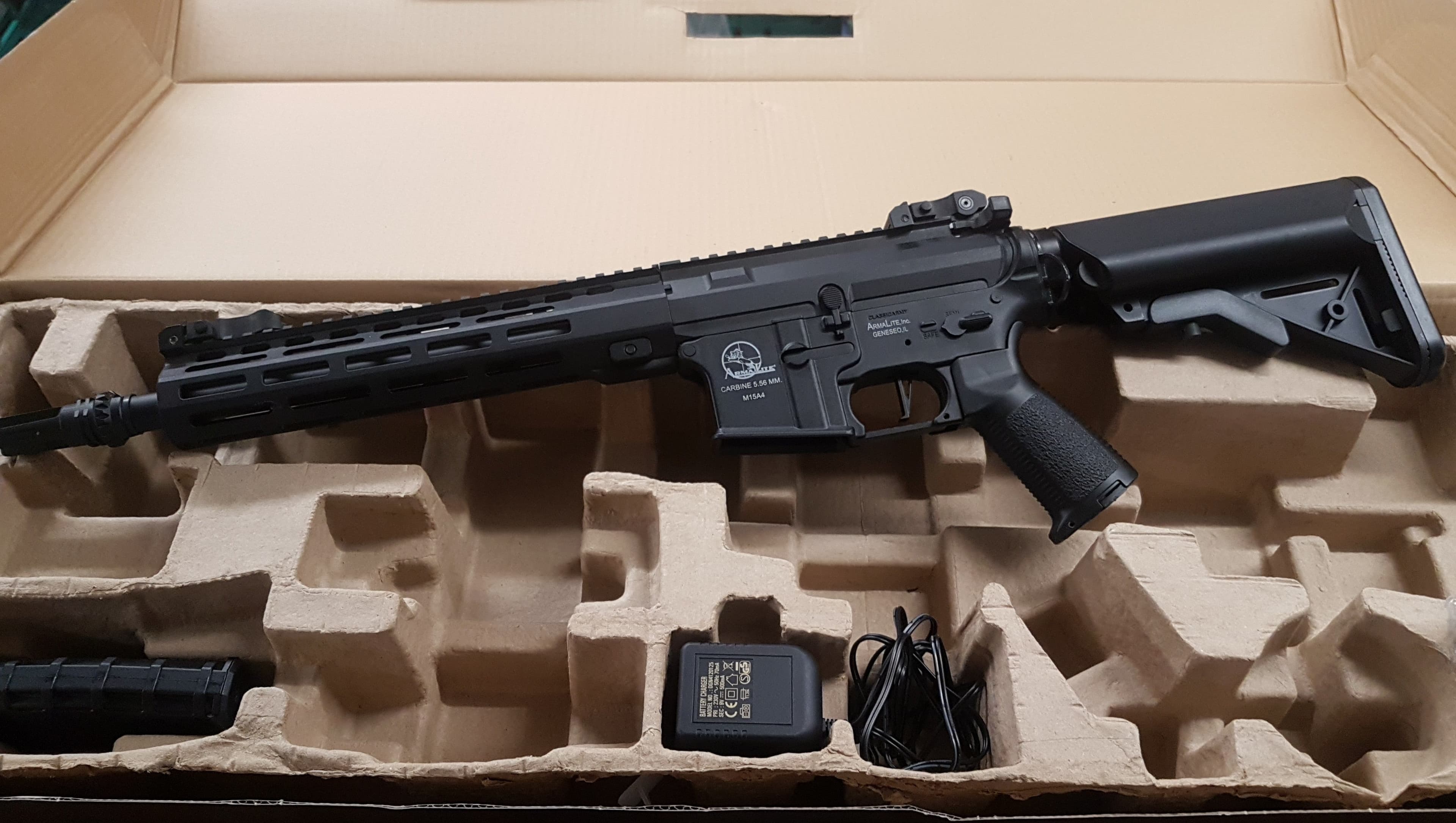 Armalite M15 Assault Airsoft Rifle Faulty #1 — image 2