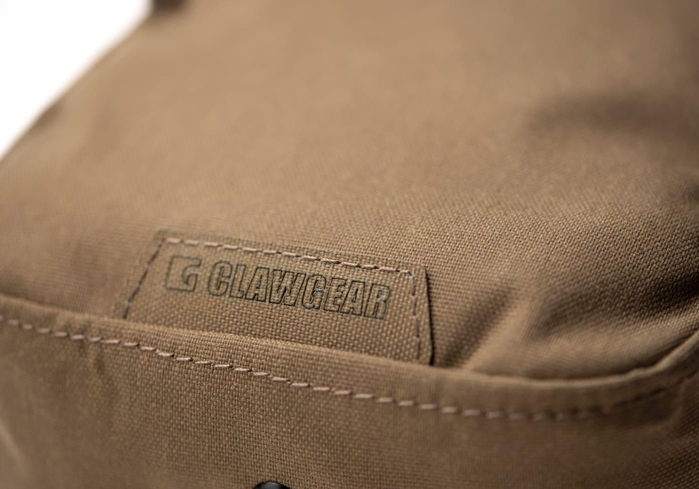 Medium Vertical Utility Pouch Zipped CORE Molle — image 2