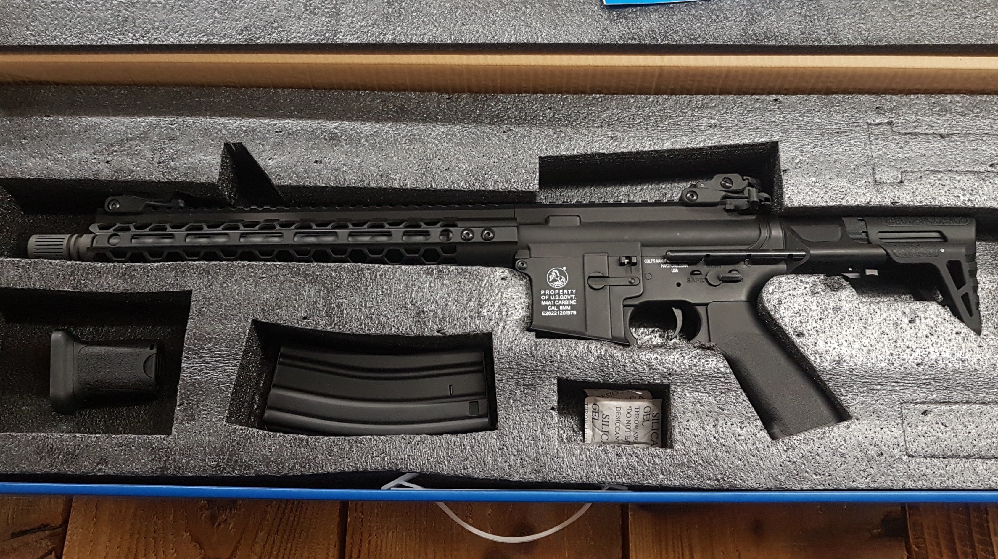 Airsoft M4 Metal Body AEG 6mm Faulty