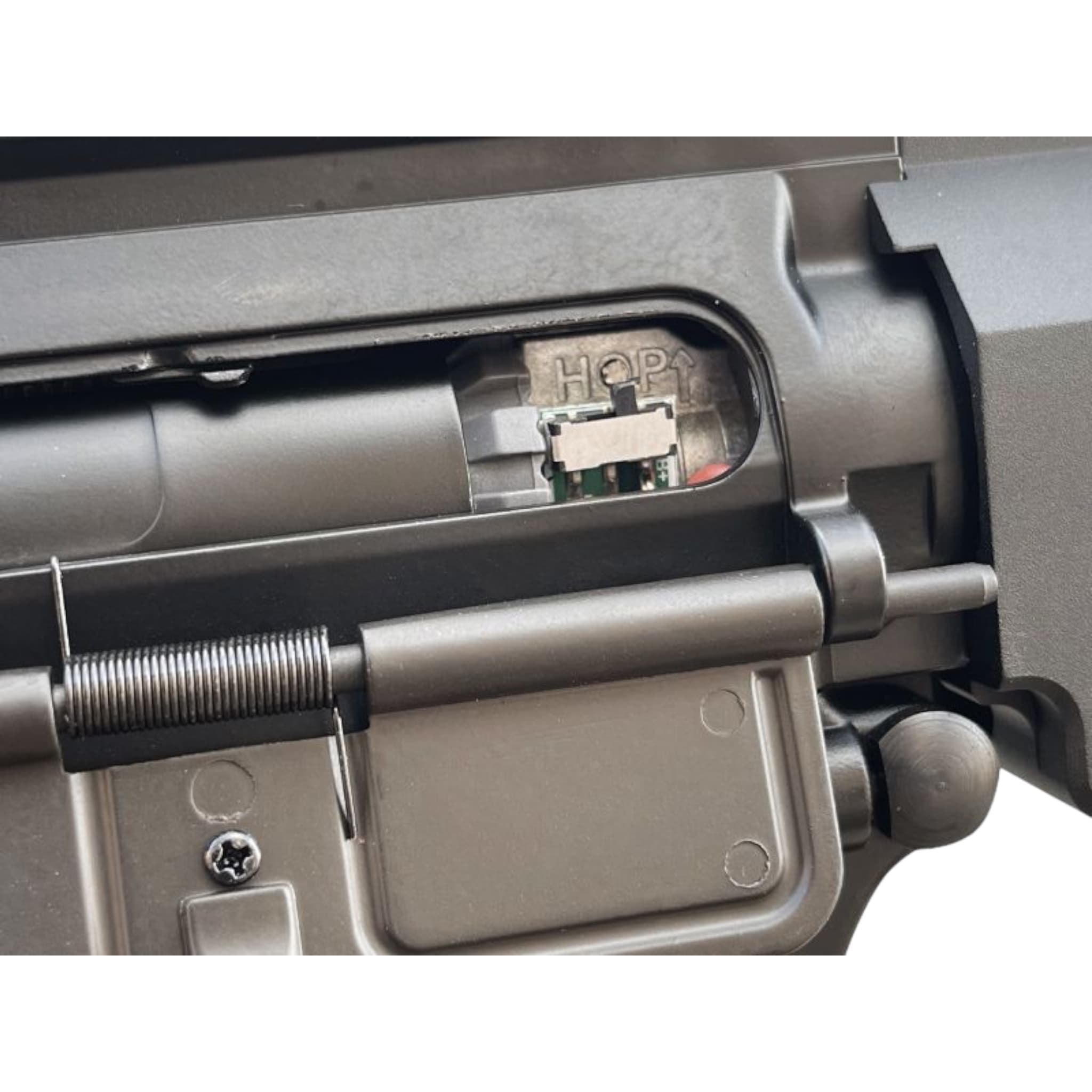 Platinum M4 8.5 M-LOK AEG (with Built-In Mosfet & Tracer Hop-Up – CM.006R-8.5) — image 3