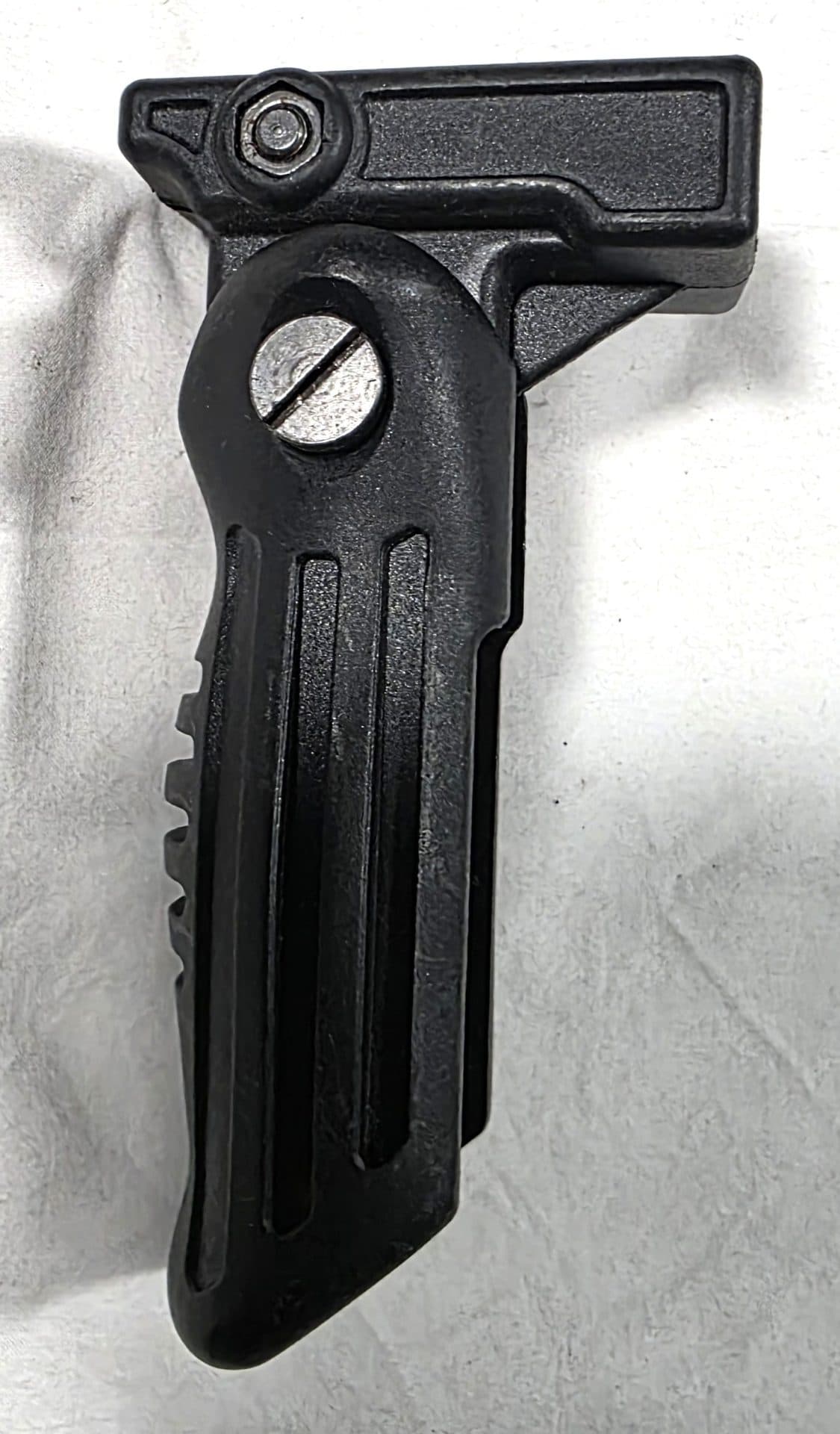 Vertical Grip – grade B