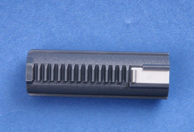 Polycarbonate piston — image 2