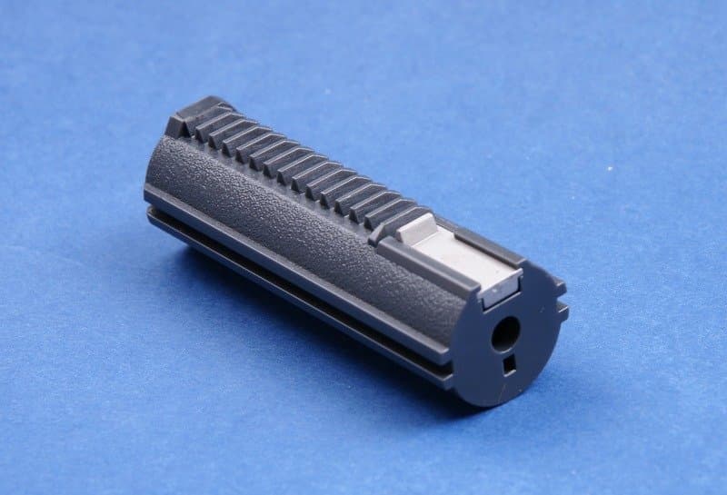 Polycarbonate piston — image 3