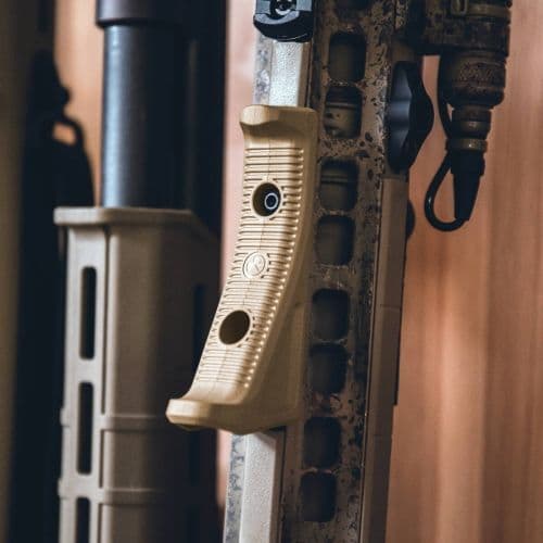 M-LOK AFG Angled Fore Grip - Modified Coyote Brown — image 3
