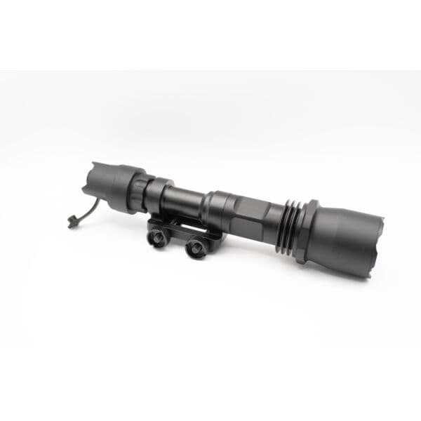 M961 Tactical Flashlight 550 Lumens — image 3