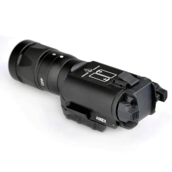 X300 VAMPIRE Tactical Pistol Flashlight 850 Lumen with Strobe — image 3