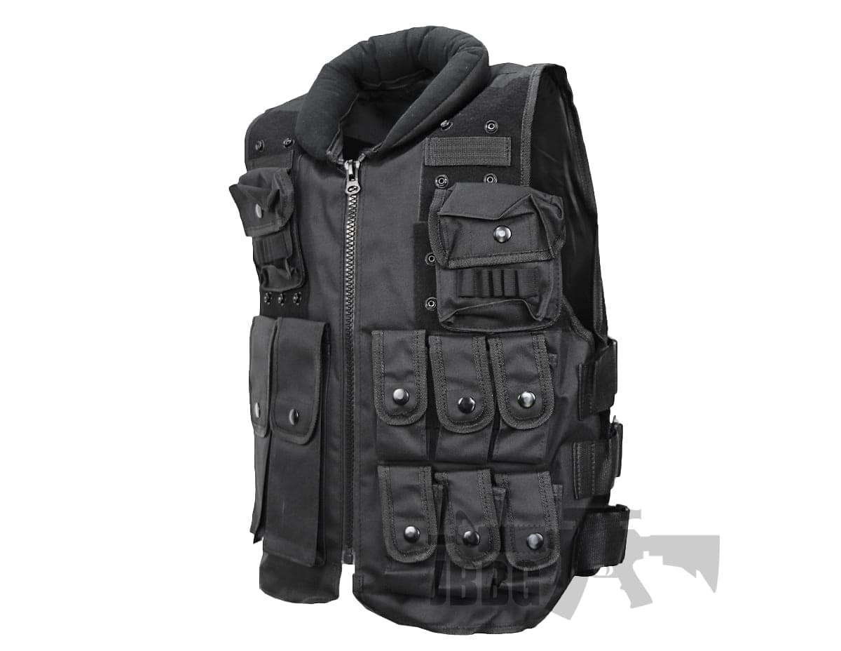 V007 Vest