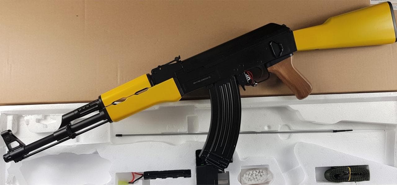Tone Cyma AK47 CM522 Airsoft Gun – Yellow – Discontinued