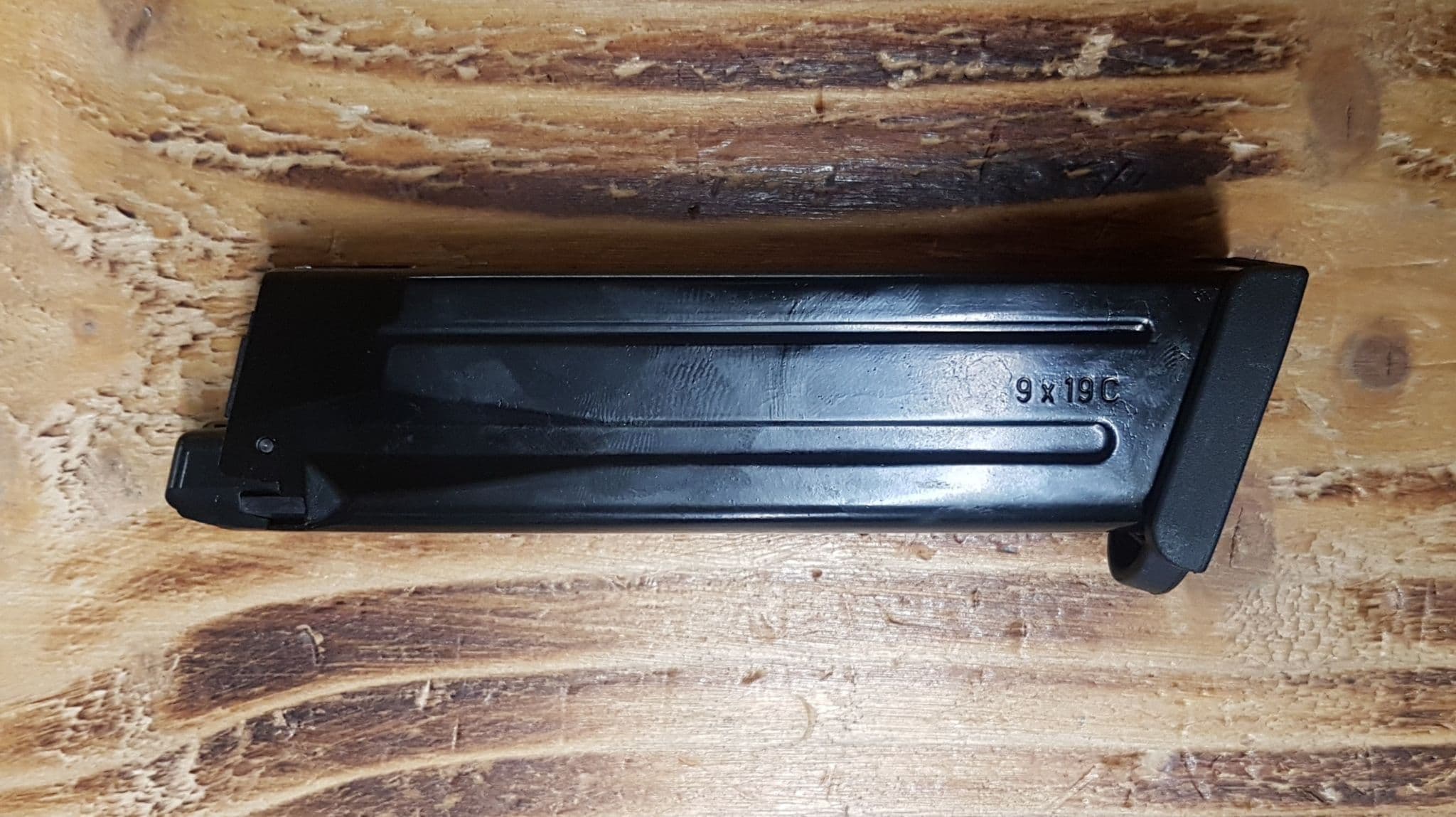 Airsoft VP9 Magazine — image 3