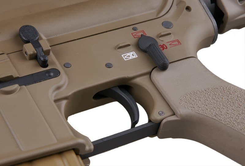 Open Bolt assault rifle replica — image 3