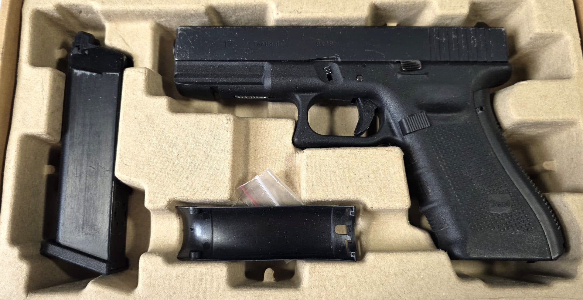 EU17 GBB Pistol – Grade B